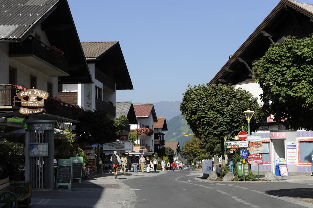 Gaestehaus Ahornblick Mayrhofen Buitenkant foto